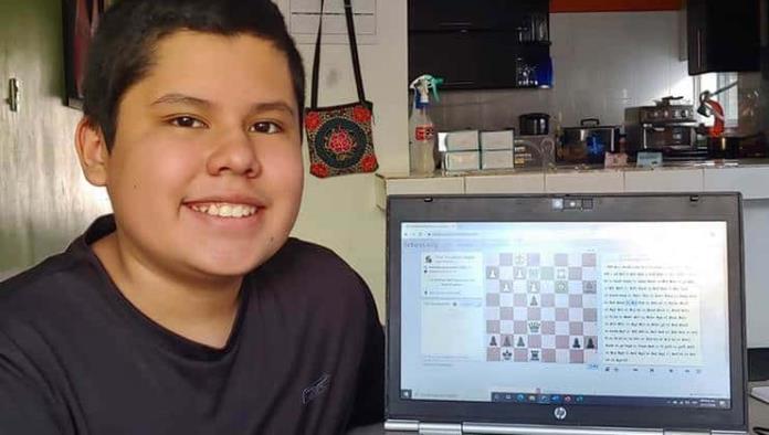 Saúl Alvarado Arévalo, nuevo campeón de Ajedrez digital