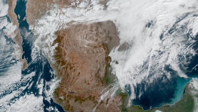 Masa de aire polar golpea a México; Bajo cero en 17 estados